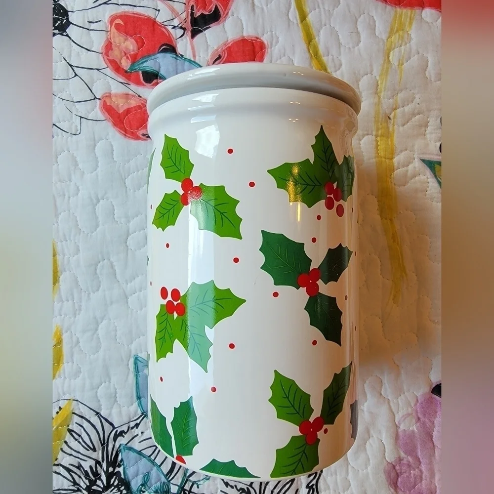 NIB Martha Stewart Holiday Leaf Ceramic Cookie Jar